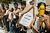 manifestazione anti-USA di giovani palestinesi (5)