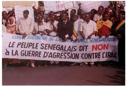 manifestazione contro la guerra in senegal