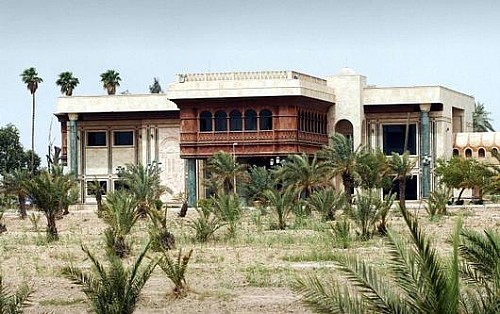 Una immagine del palazzo di Saddam a Bassora
